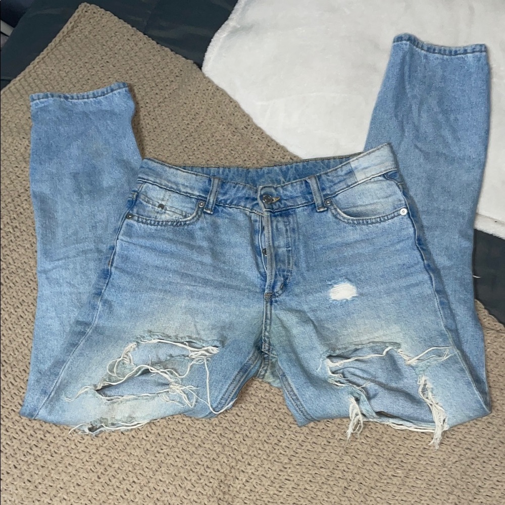 Distressed Light Blue Women's Boyfriend Style Ripped Jeans
